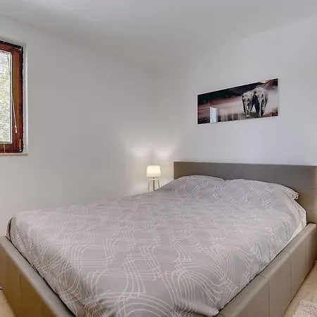 Apartments Jela 아파트 *