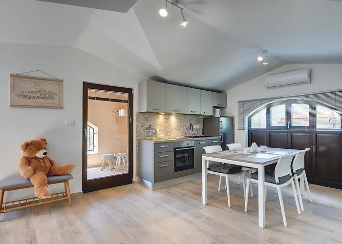 Apartments Jela 아파트