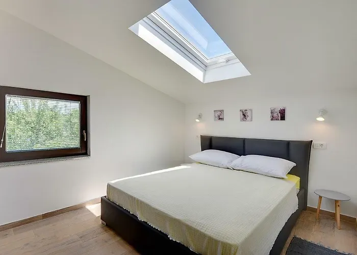 Apartments Jela 아파트 *